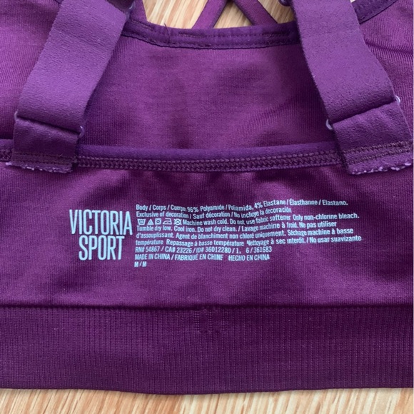 Victoria’s Secret Victoria SPORT Bra Criss Cross Straps Purple Size M NWOT - Picture 3 of 6